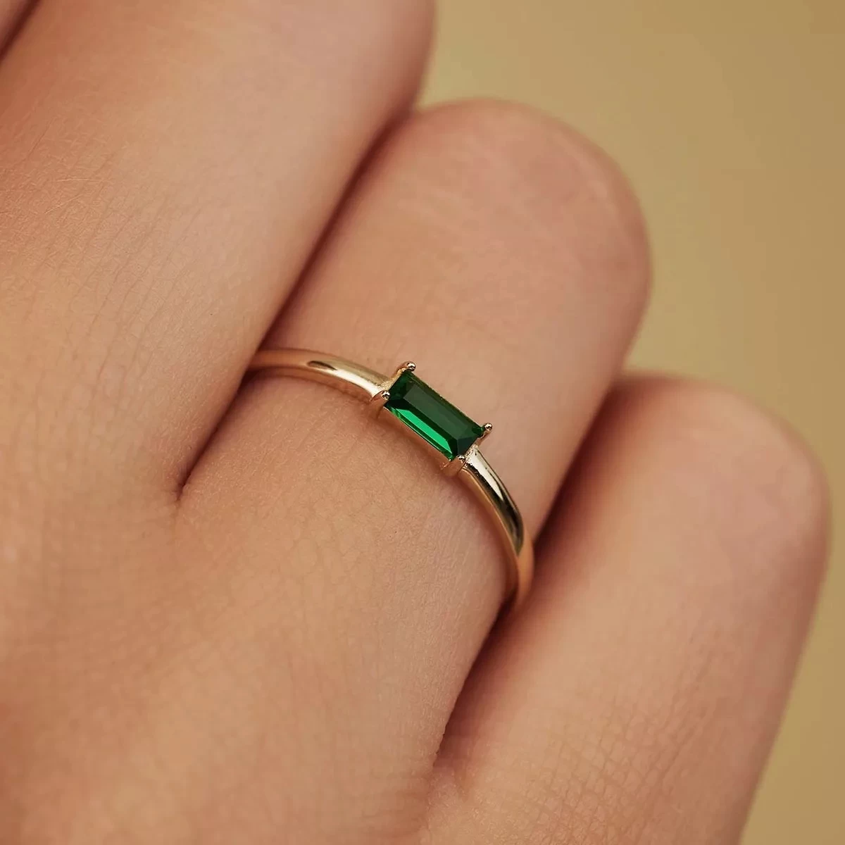 Isabel Bernard Baguette Odie 14 Karat Ring Gold Solitärring - Image 2