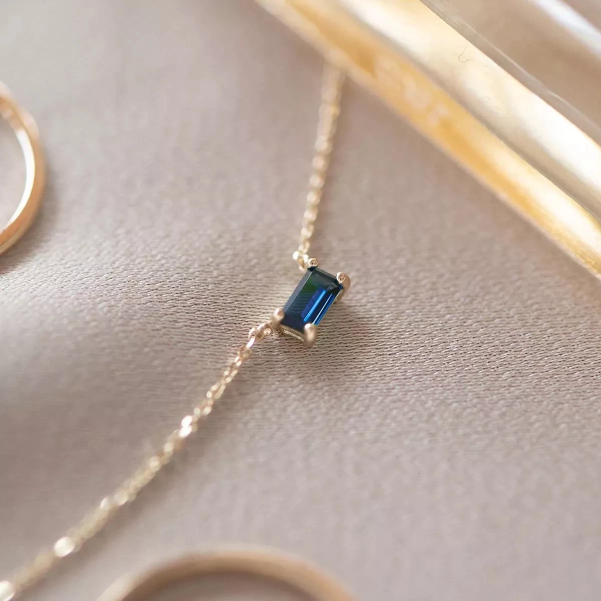 Isabel Bernard Baguette Nanon 14 Karat Necklace Gold Kurze Halskette - Image 8