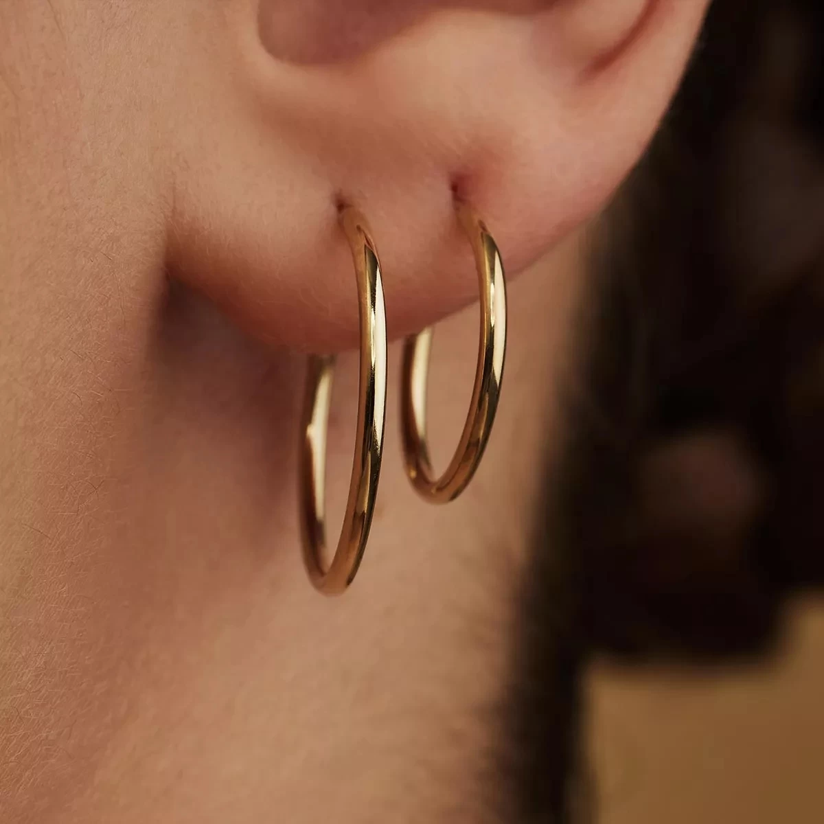 Isabel Bernard Le Marais Cerise 14 Karat Hoop Earrings Gold Creole - Image 2