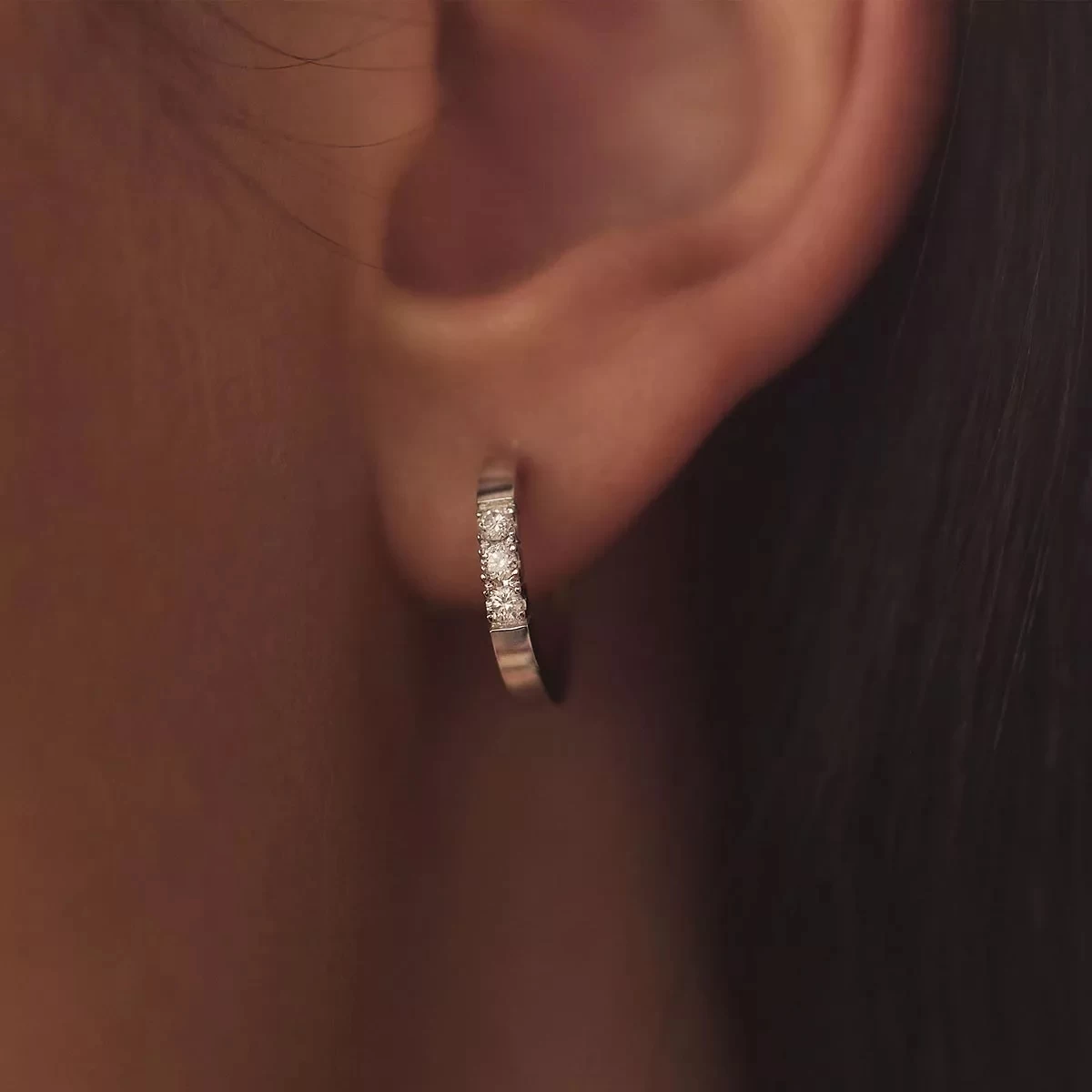 Isabel Bernard De La Paix Madeline 14 Karat Hoop Earrings | Diamo White Gold Creole - Image 3