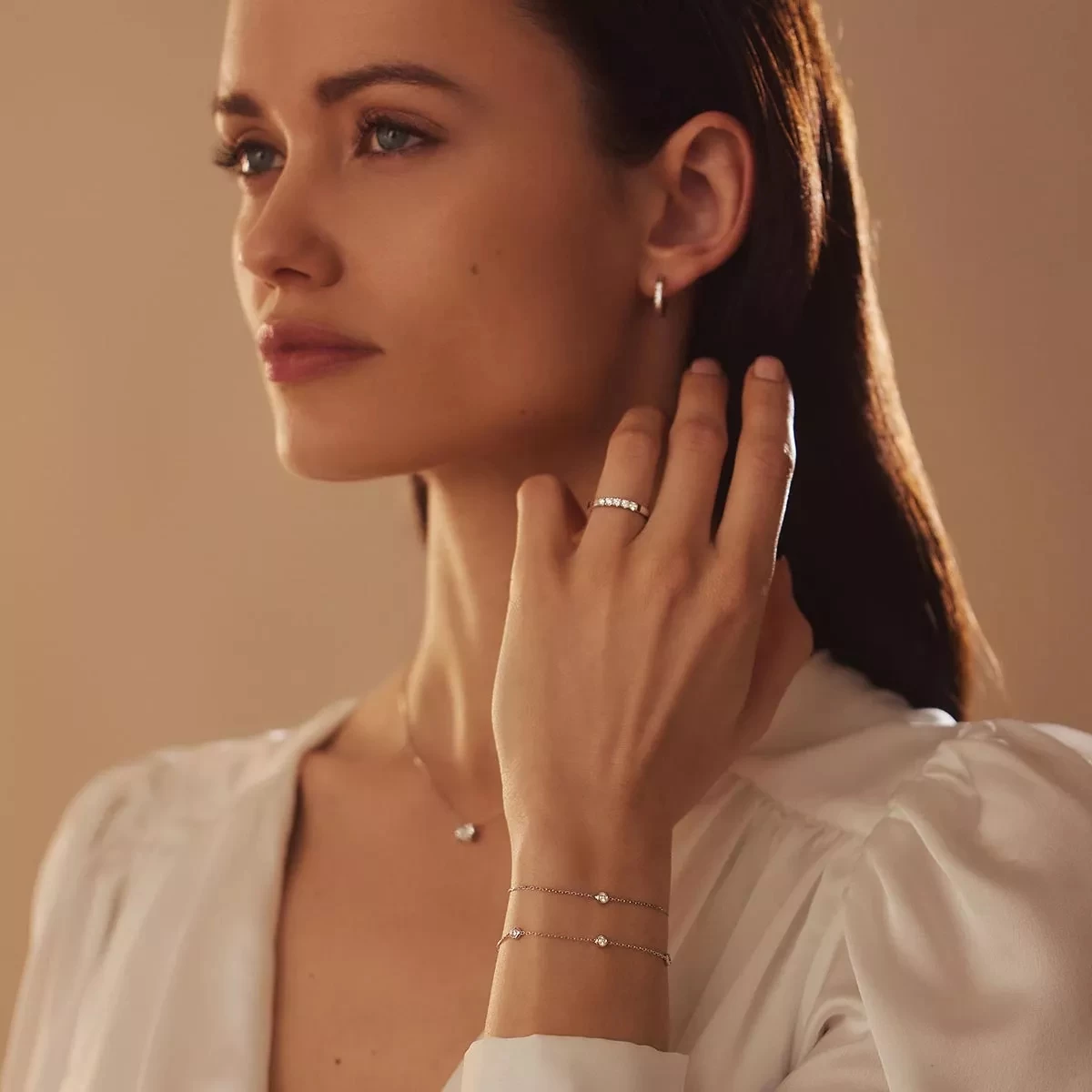 Isabel Bernard De La Paix Madeline 14 Karat Hoop Earrings | Diamo White Gold Creole - Image 4